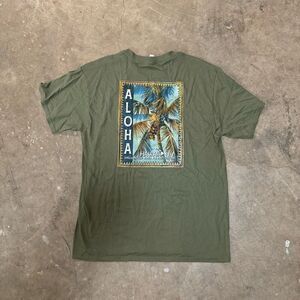Alstyle Mens Green Short Sleeve Aloha Maui Stamp Hawaii Graphic T-Shirt Large